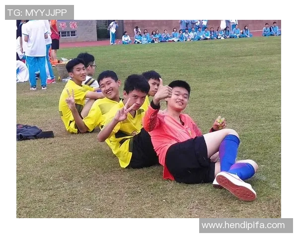 98摩洛哥足球明星哈吉的传奇人生与足球之路探索 98摩洛哥足球明星哈吉的传奇人生与足球之路探索